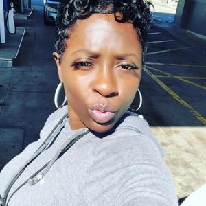 Meet your Posher, Monolissia